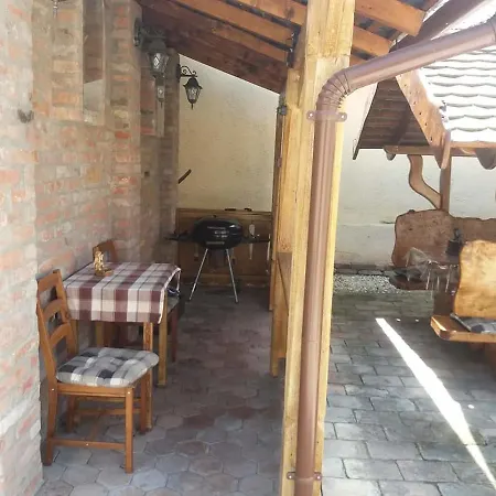 Autentik Gyula